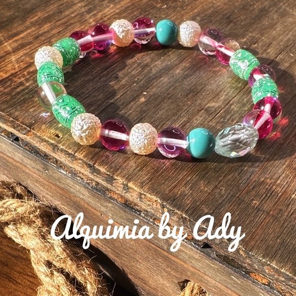 Magenta mystic quartz chunky beaded bracelet - Picture 1 of 1